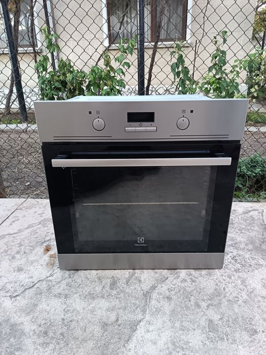 Фурна Electrolux !!!