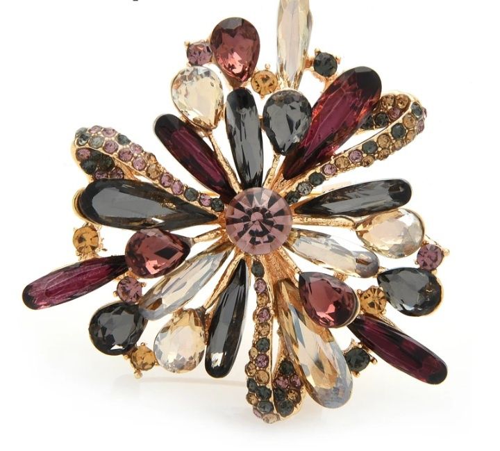 Вечерние броши . 8 видов.