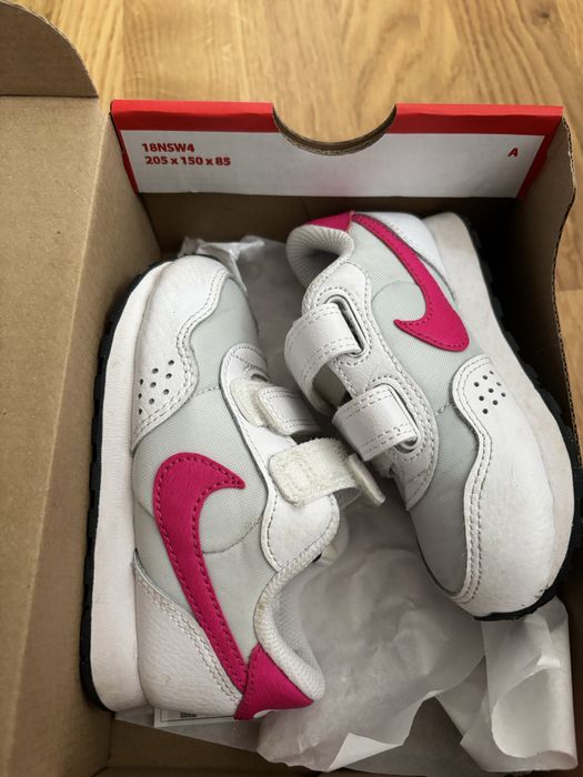 Детски обувки за момиче