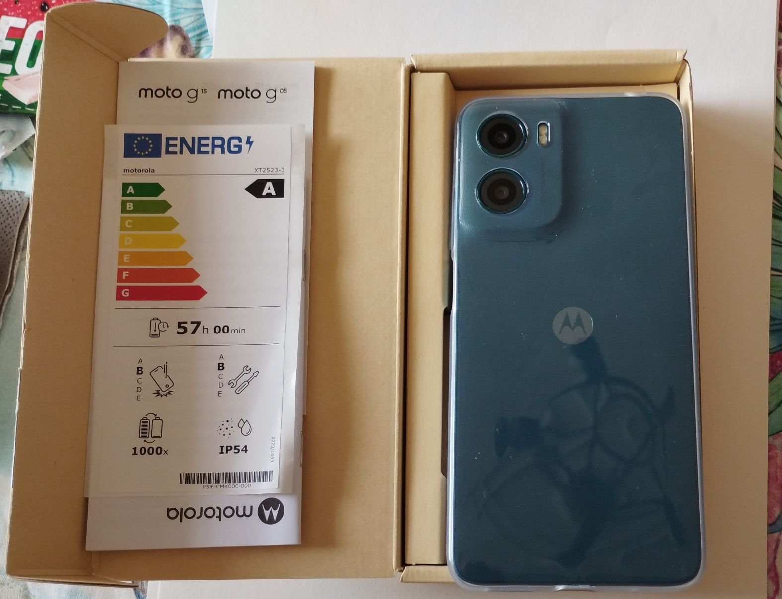 Продавам Моторола GO5