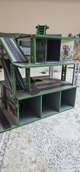Продаётся  база для машин minecraft