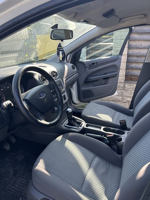 Ford Focus 2005 1.6 benzină