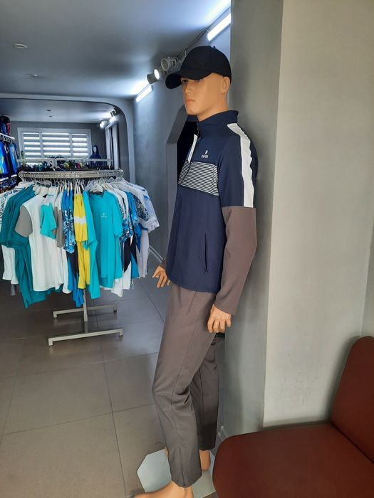 Спортивный костюм с надписью Казахстан