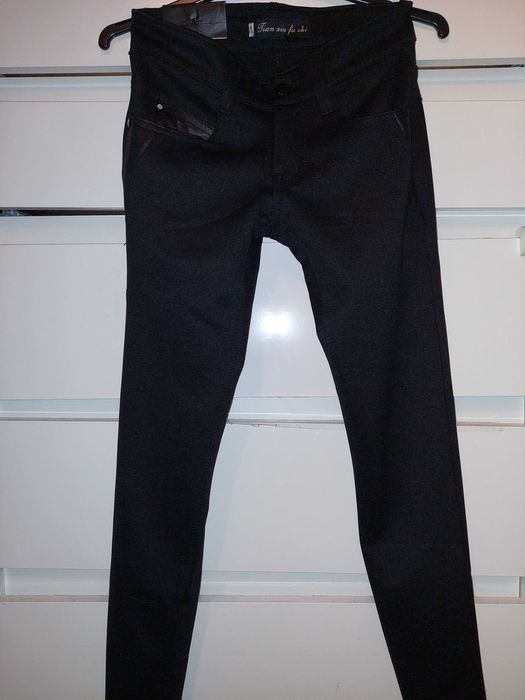 Blugi/jeans/pantaloni negri cu piele TRANSPORT GRATUIT