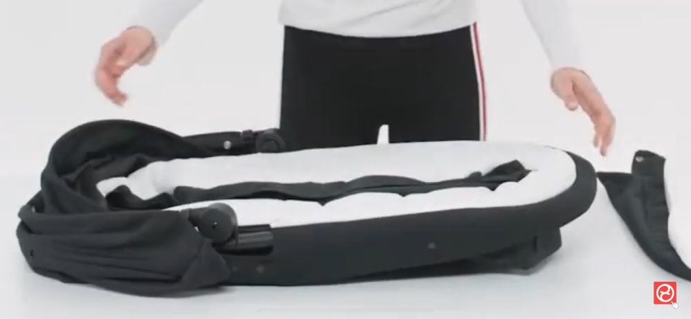 Кош за новородено Cybex Melio Cot