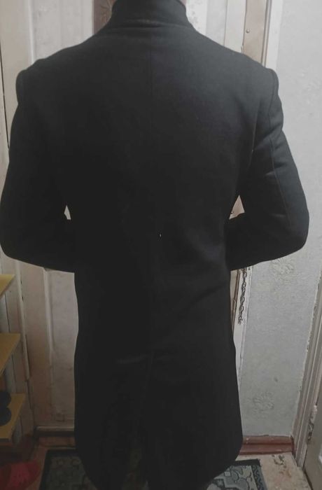 Пальто мужское в хорошем состоянии
