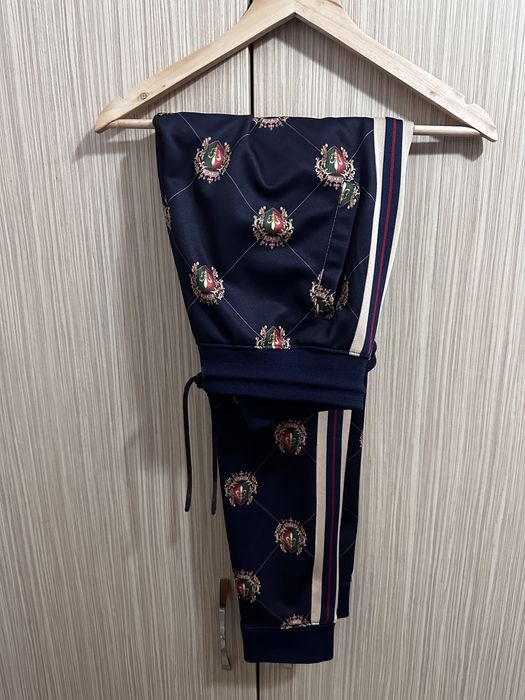 Compleu Bigotti calitate superioara