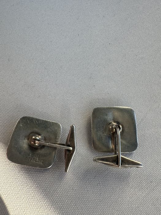 Butoni din argint semnati Siam