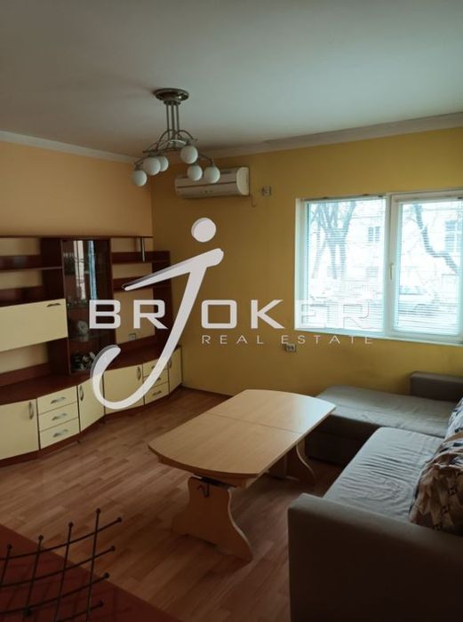 Продава се Къща в Кърджали, Център - 77 кв.м за 1754 €/кв.м - Снимка #2