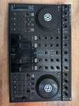 Traktor Kontrol S4 mk1