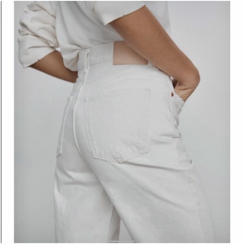 Нови с етикет дънки Zara The Bliss Straight