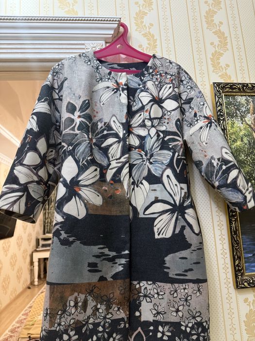 Разгрузка гардероба вещи отливного качеств и в отличном  состоянии