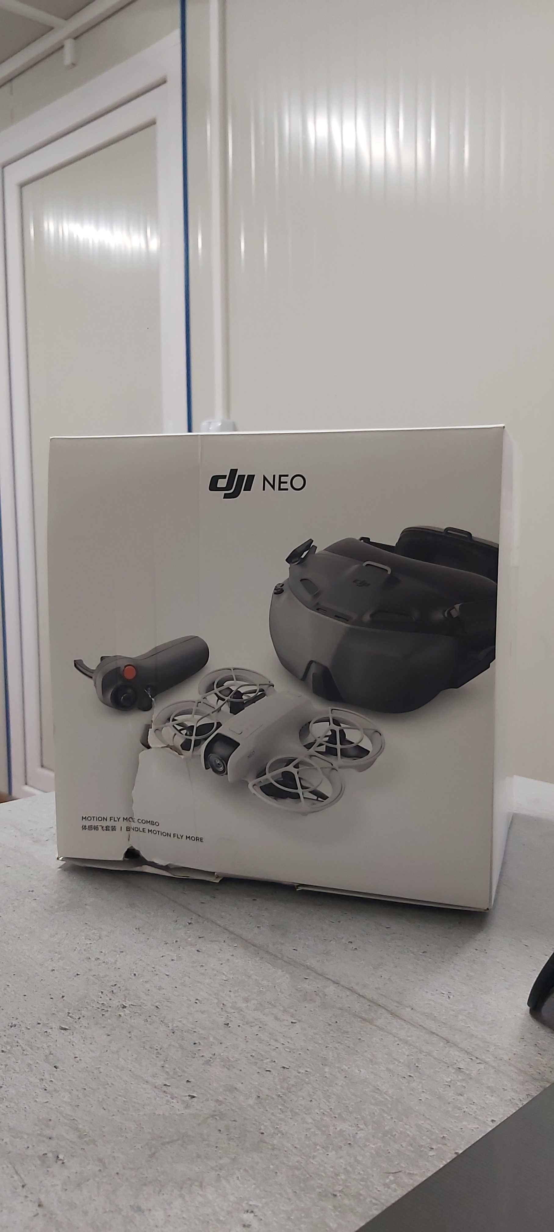 DJI Neo Motion Fly More Combo