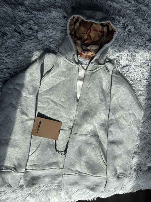 Hanorac burberry FIT XS!