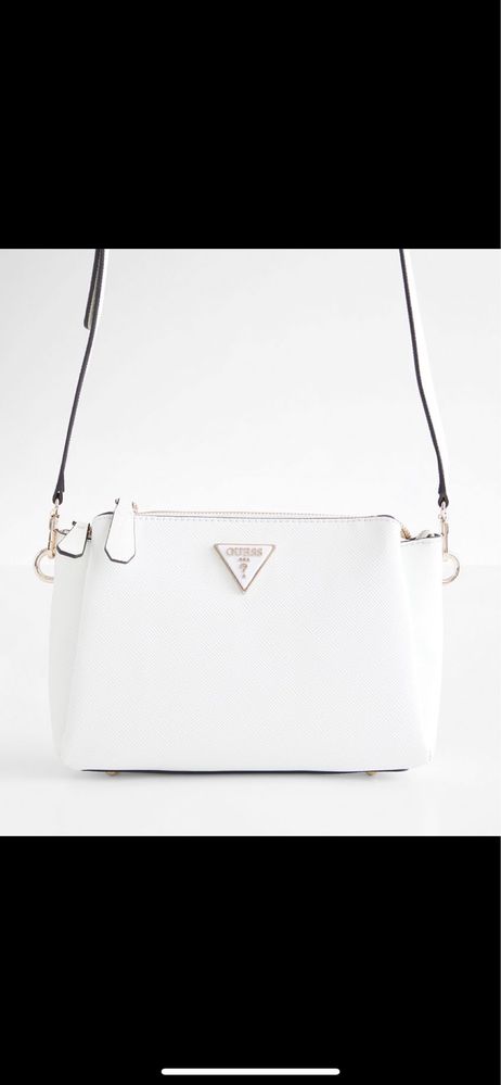 Чисто нова чанта GUESS