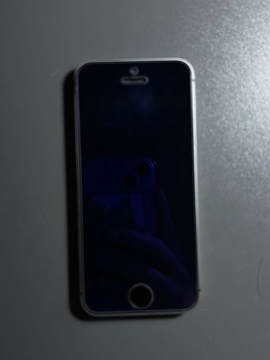 iPhone SE 1 в Отличном состоянии