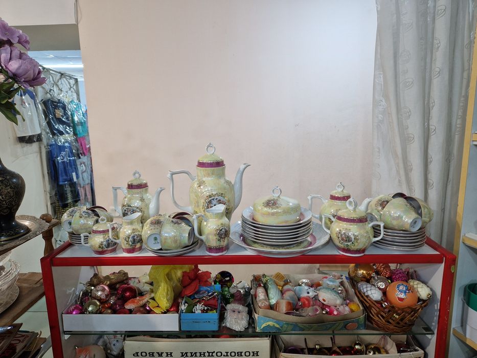 Продам сервиз Мадонна