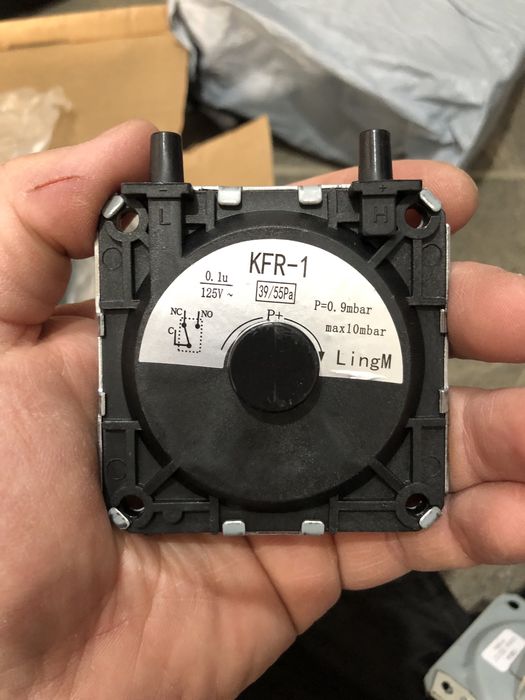 Прессостат.Универсальные датчики