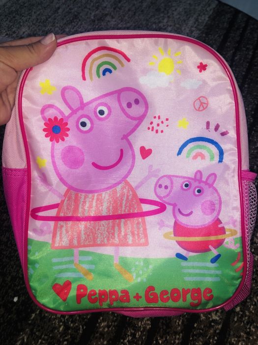 Ghiozdanel peppa pig