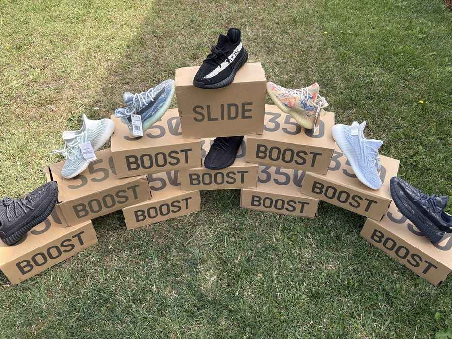 Yeezy Boost 350 V2 Static Black marimea 42,5