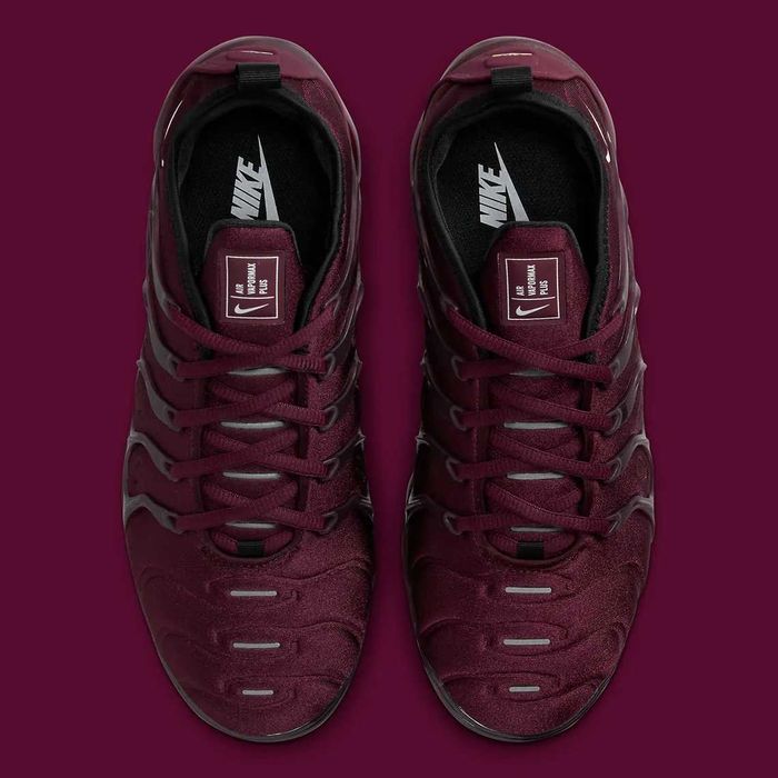 Vapormax Plus Maroon NIKE Bestseller