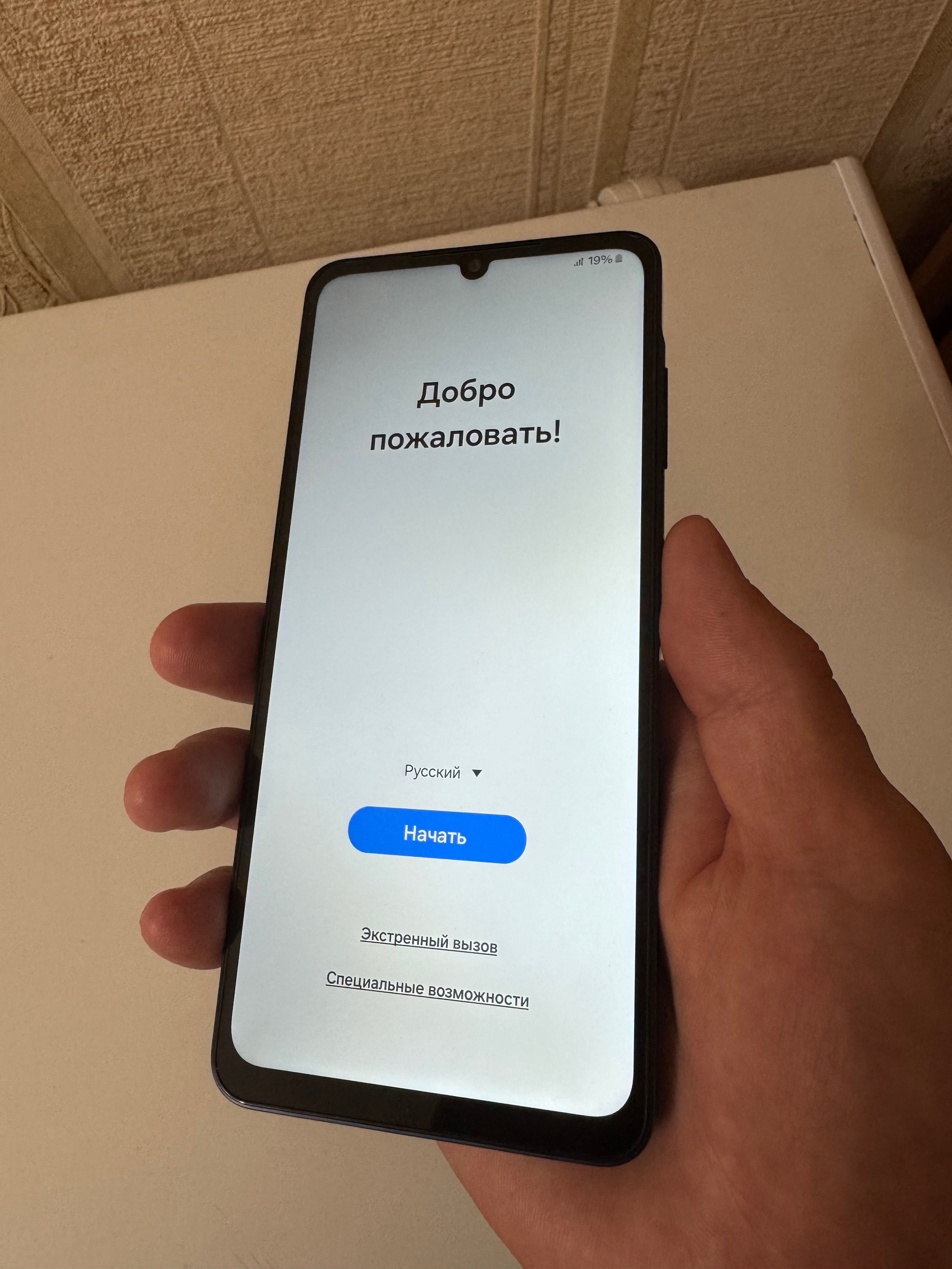 Samsung A06 4/64 Gb