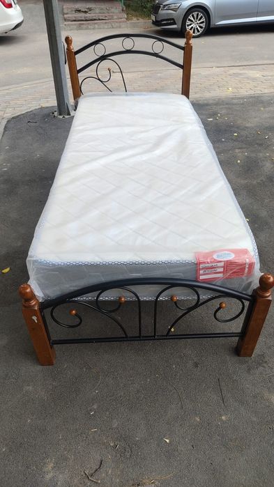 Кровать  односпальная малайзия 200х90