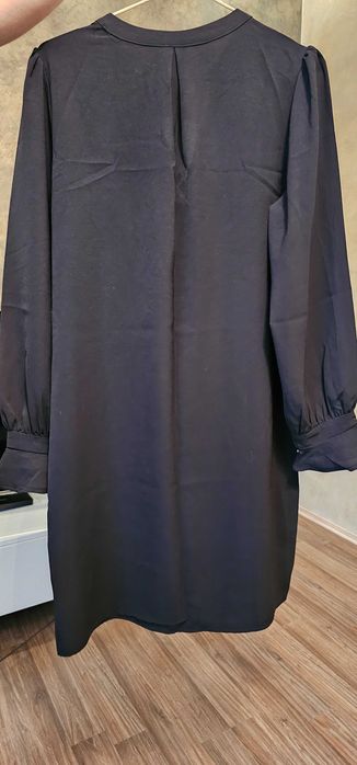 Черни рокли L размер