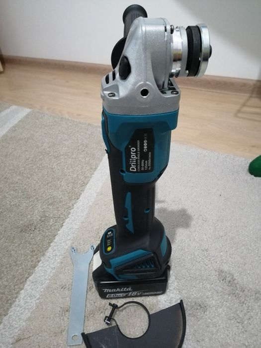 Polizor unghiular nou, acumulatori makita compatibil,reglaj turatie