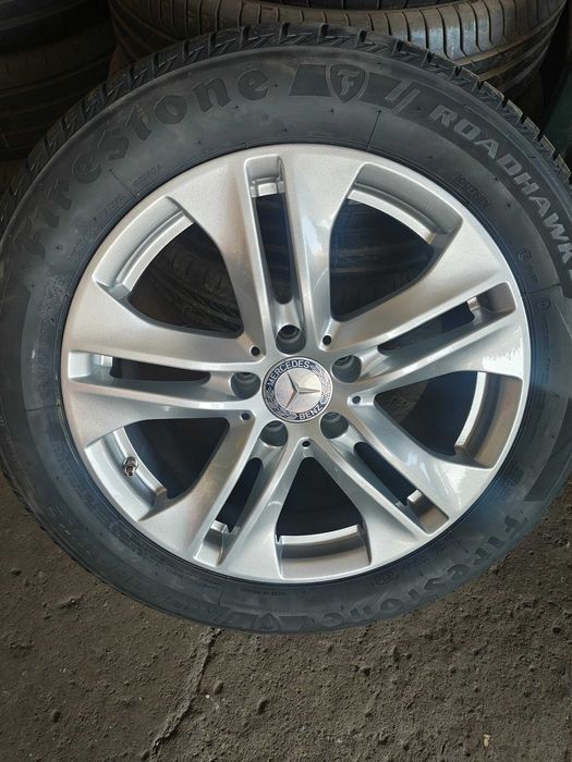 Чисто нови гуми Firestne 225/55R17
