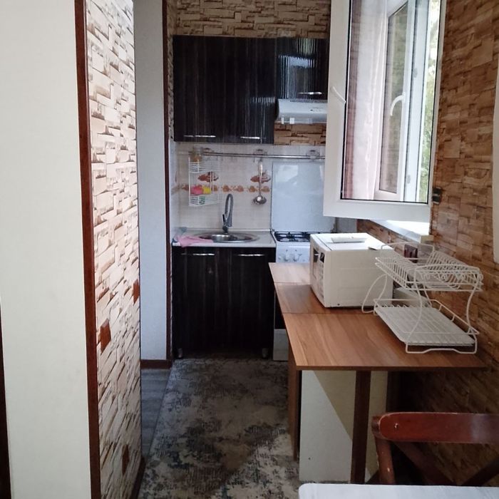 Срочна Продаётся Комфортная Квартира Чилонзор-20 ор-р бозорча 1/3/4