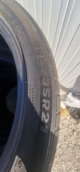 Зимни Гуми 295 35 21