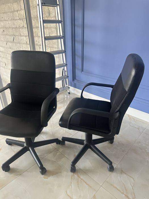 Кампютерный стул