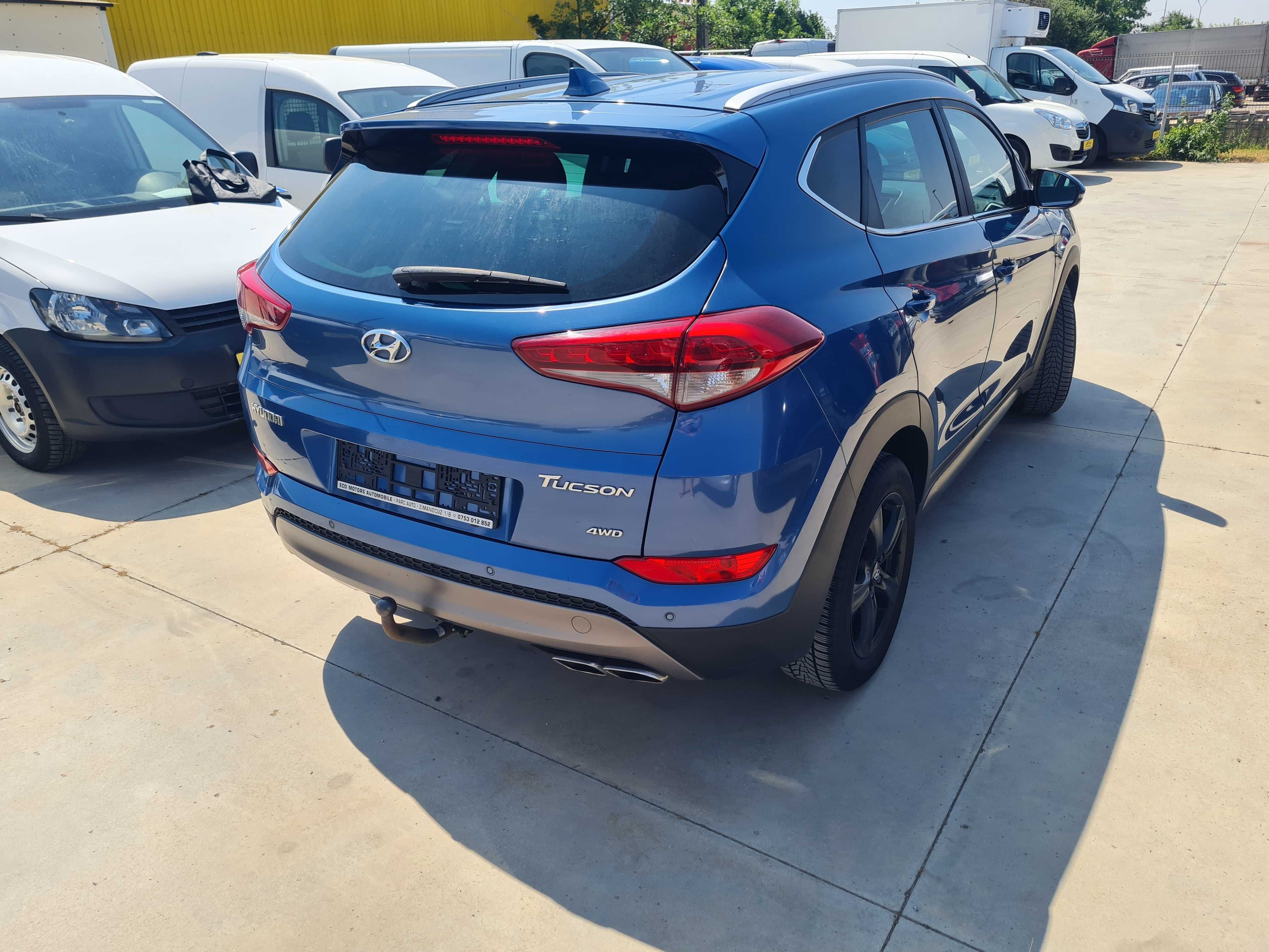 HYUNDAI TUCSON 143000 km 2.0 crdi 4WD an 2016 cash sau rate fixe