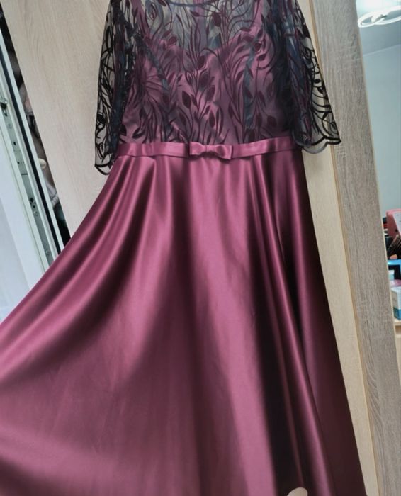 Vand rochie de ocazie