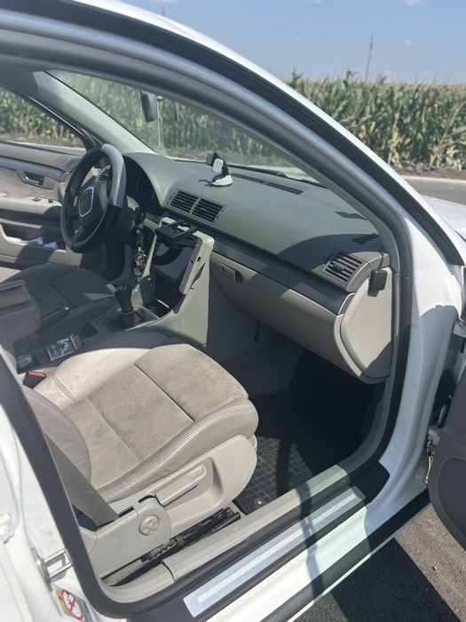 Vand AUDI A4 B7 2008