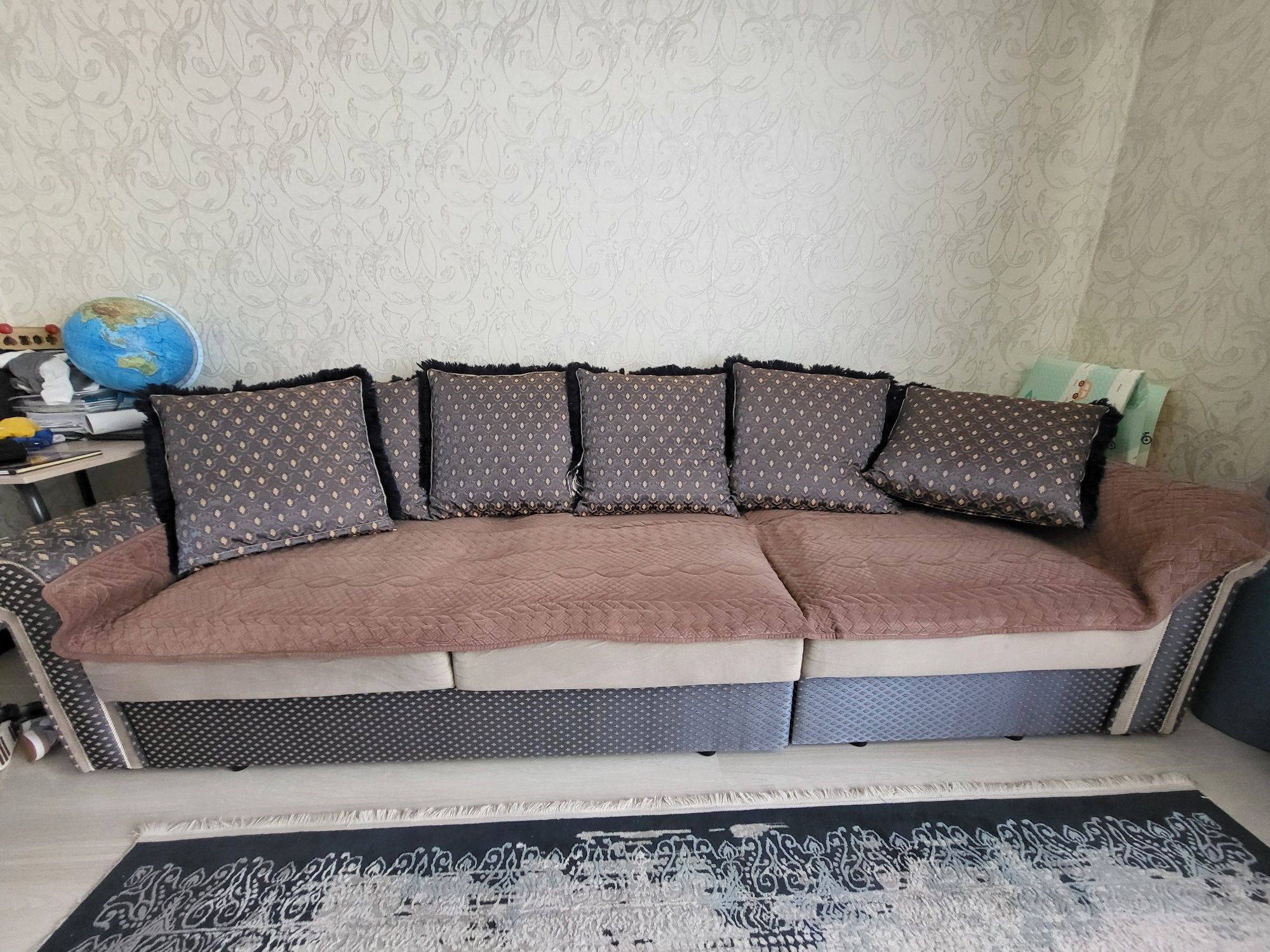 Продам 3 метровый диван