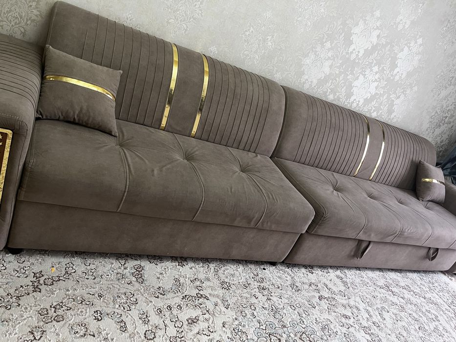 Жақсы жағдайда диван сатылады