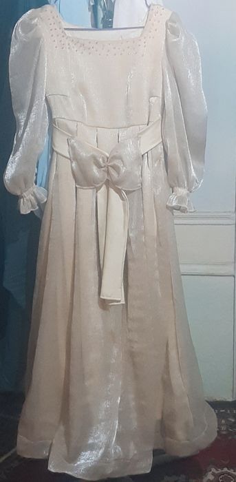 ayol-qizlar uchun oqshom tòy libosi