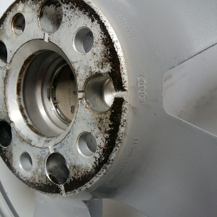 Audi Q7 4M, VW Tuareg CR- 2017, Ауди 18 цола