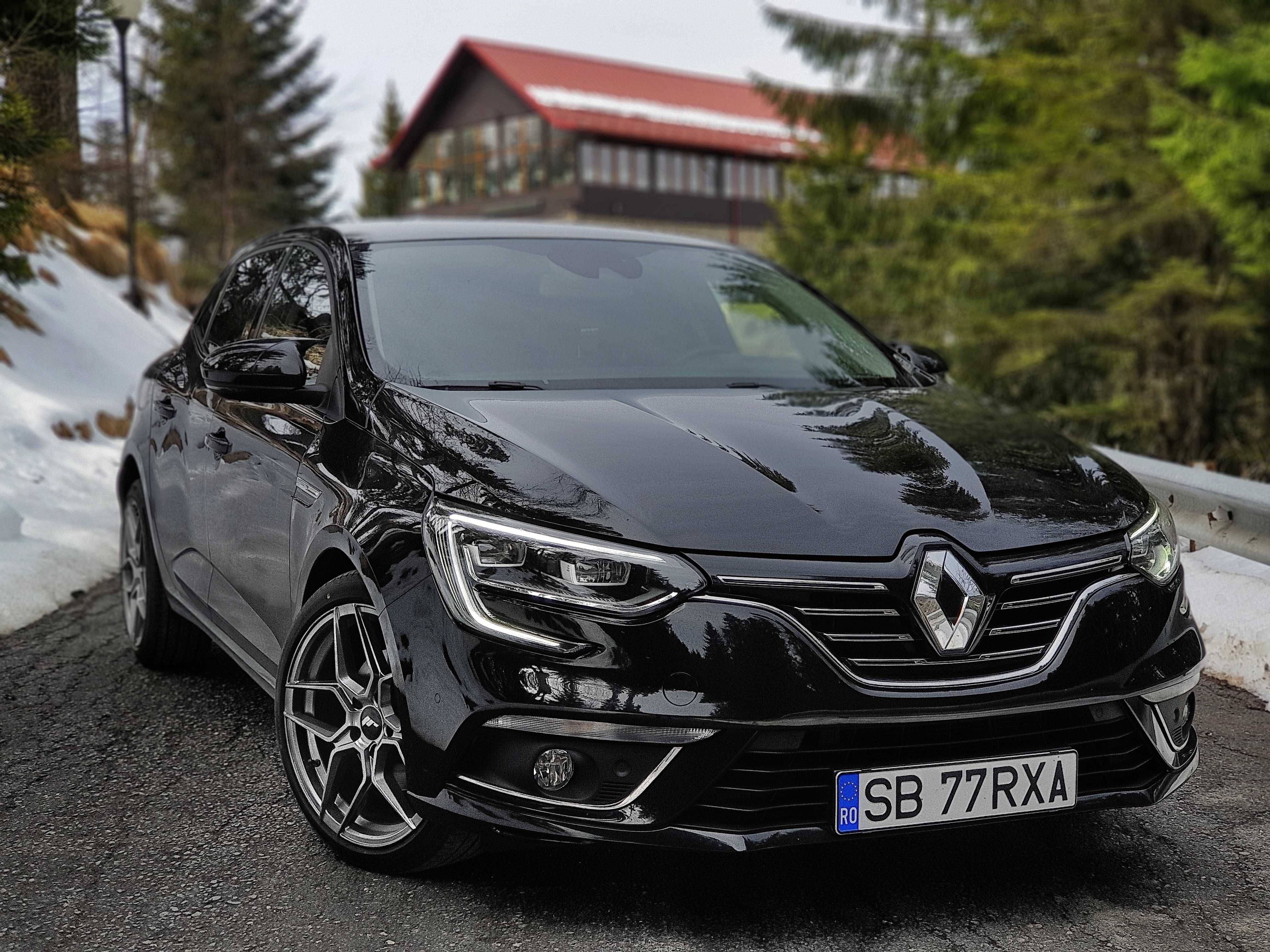 RENAULT MEGANE IV Hatchback 1.3 160cp 2019