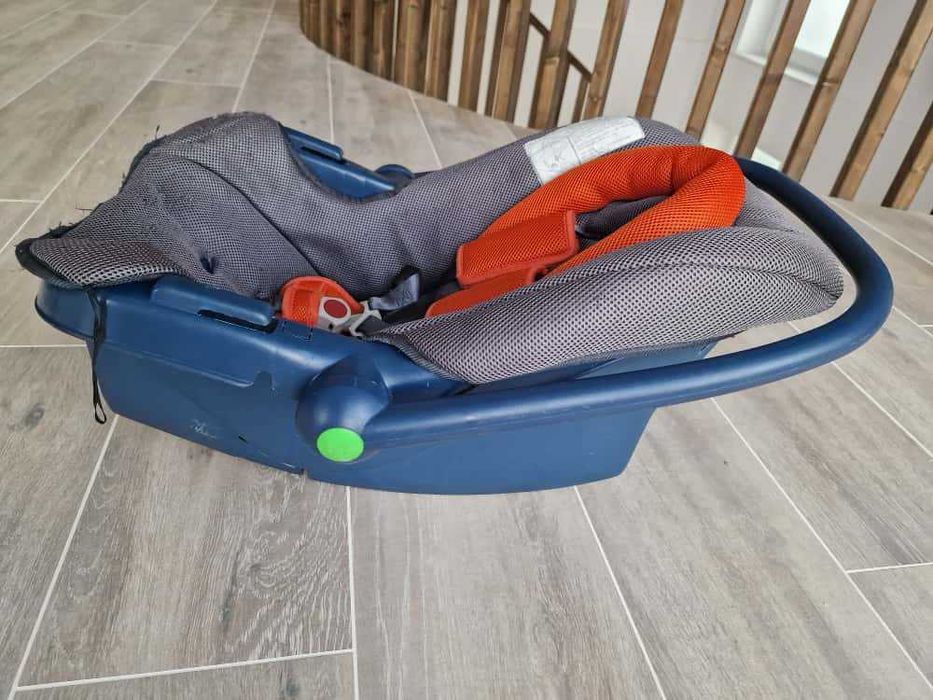 Vand scaun tip scoica pentru masina, pentru copii 0-12 kg