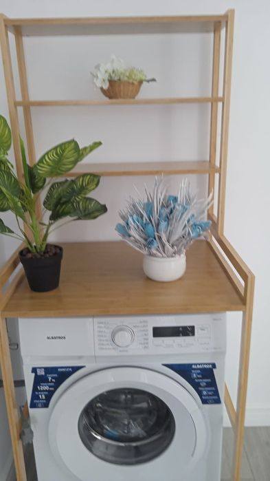 Închiriez apartament cu doua camere în bloc nou mobilat si utilat