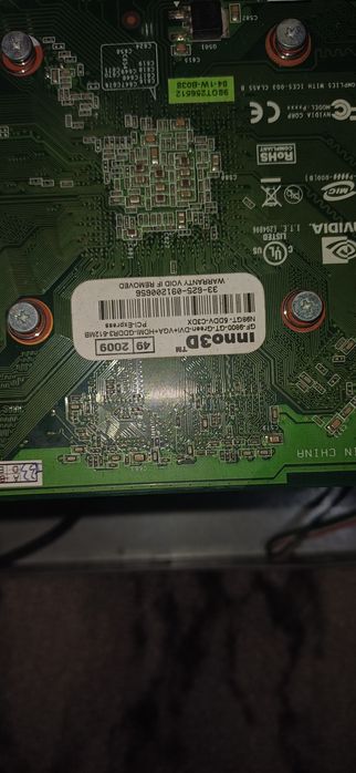 Компьютер 
︎︎
︎︎
︎︎