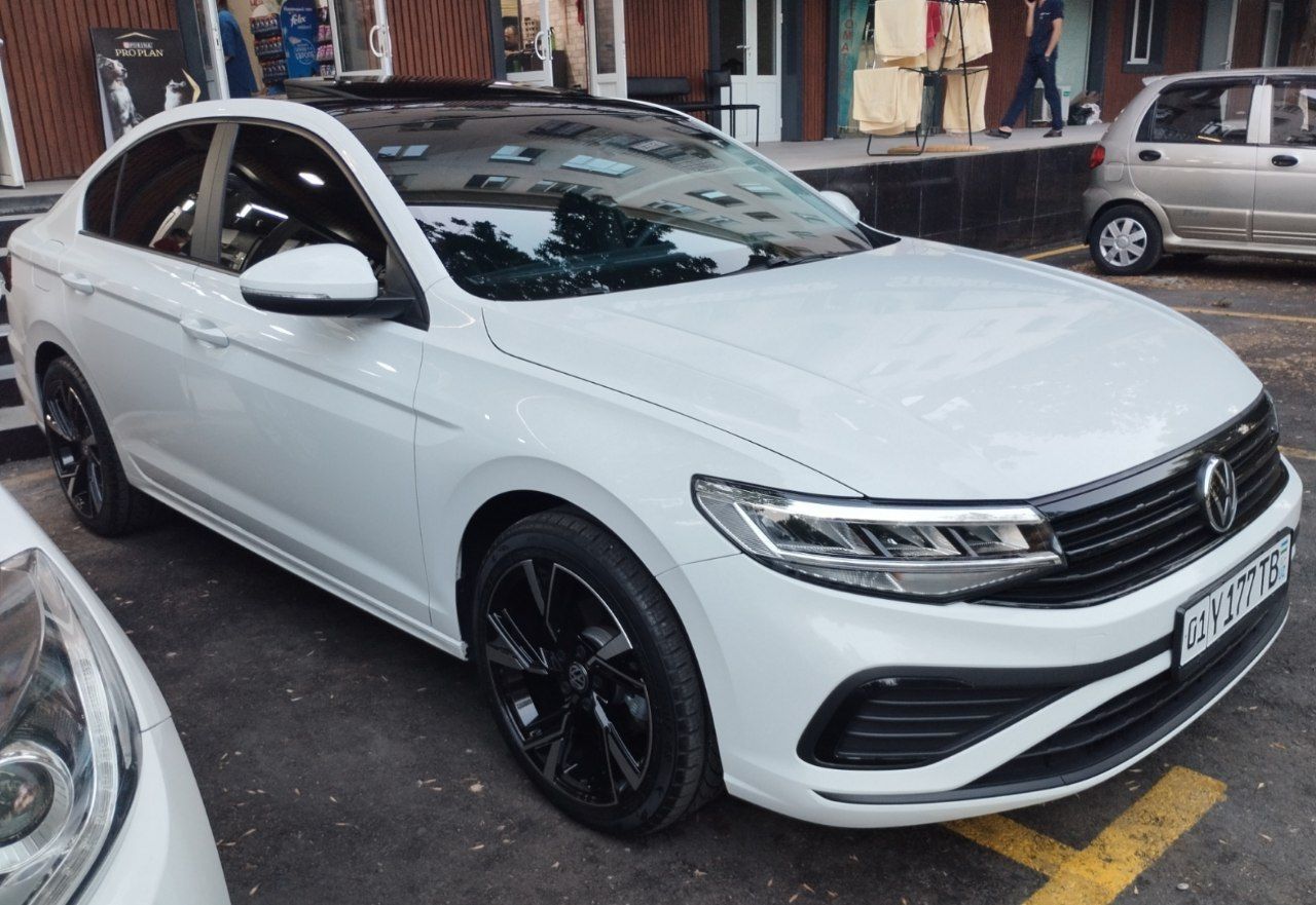 Продаётся Volkswagen Бензиновый фуловый!!!