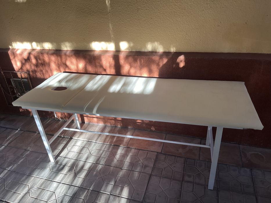 Кушетка для массажа