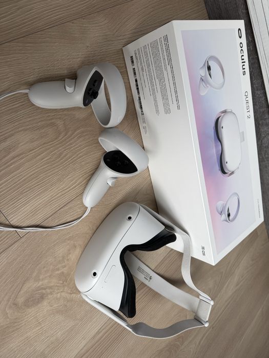 VR очила Oculus Quest 2, 128GB, бели