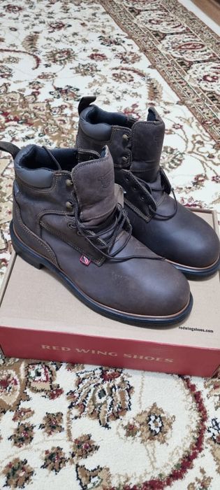 Продам обувь демисезонный.