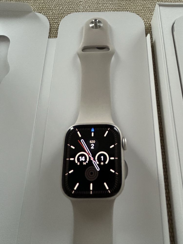 Apple Watch S7 GPS, Starlight, 41 mm