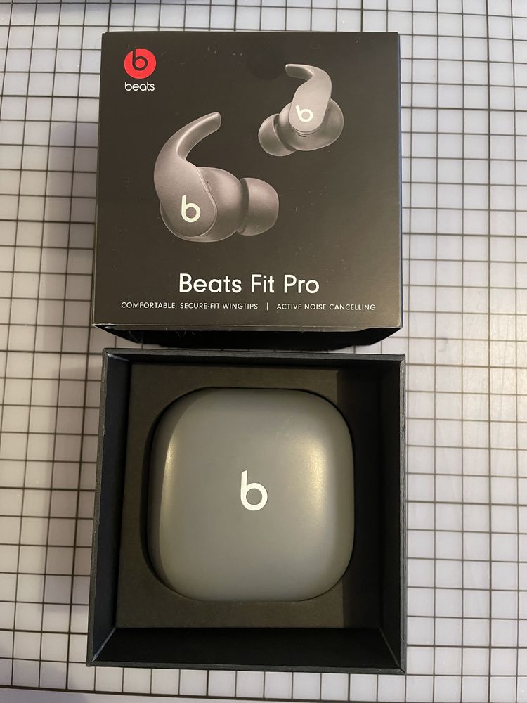 Безжични слушалки Beats Fit Pro Greige